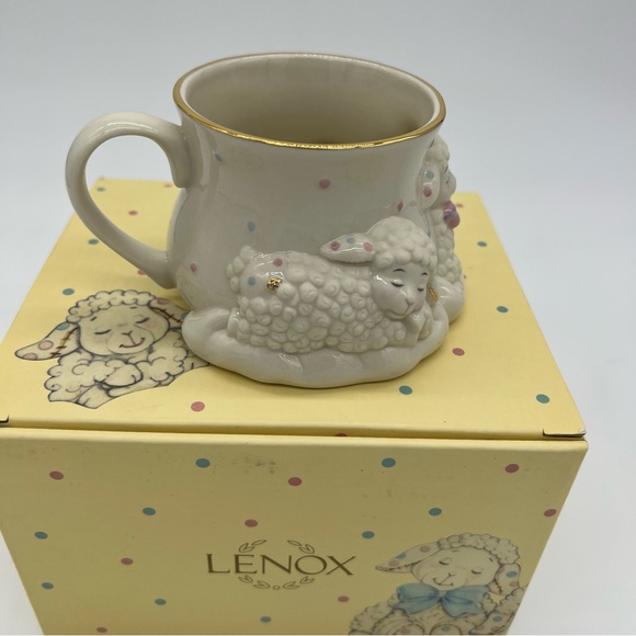 LENOX LAZY LAMBS CHILD'S CUP MUG - Picture 5 of 8